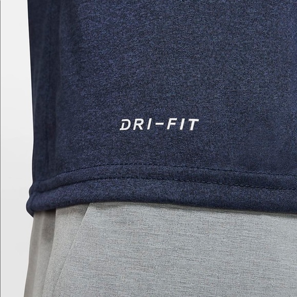 Nike Men’s Legend 2.0 Dri-Fit Training T-Shirt - Picture 4 of 5